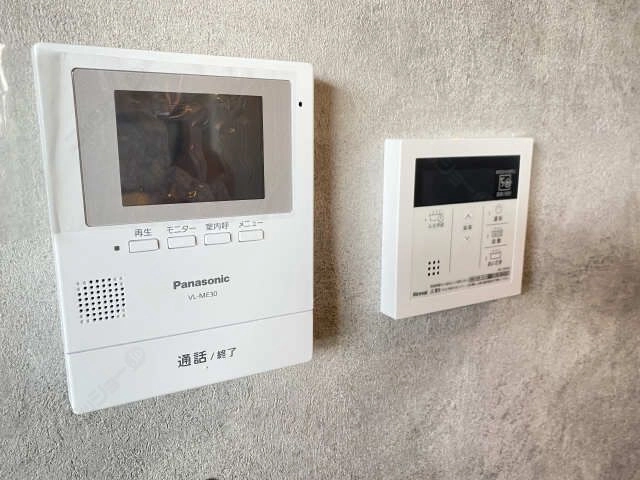  モニター付きインターホン