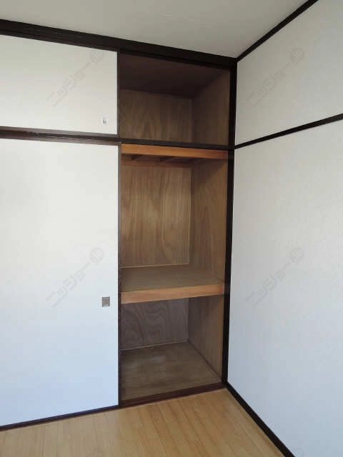 北洋室収納
