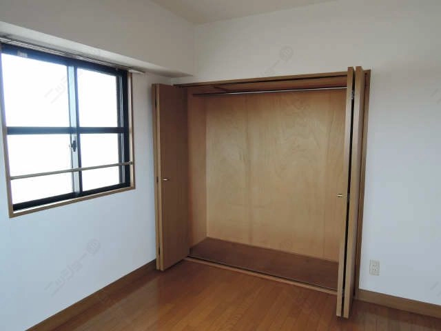 北洋室クローゼット