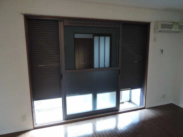 シャッター雨戸