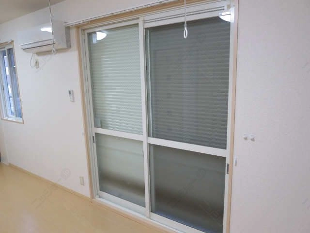 シャッター雨戸