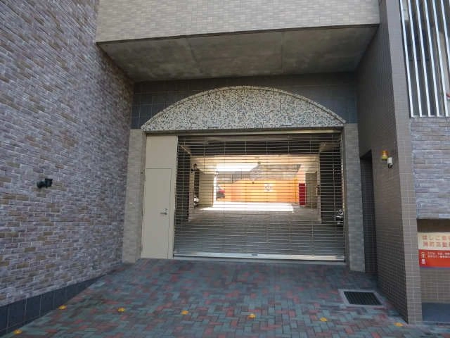 駐車場シャッターゲート