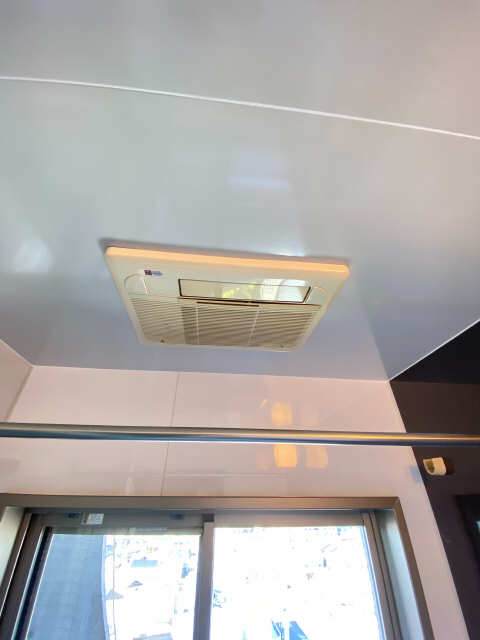 浴室暖房乾燥機