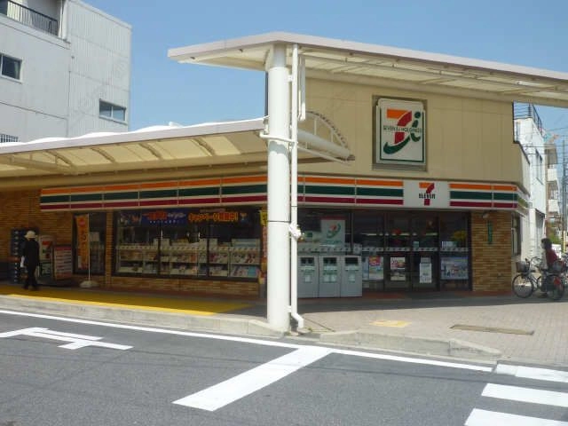 セブンイレブン歩7分