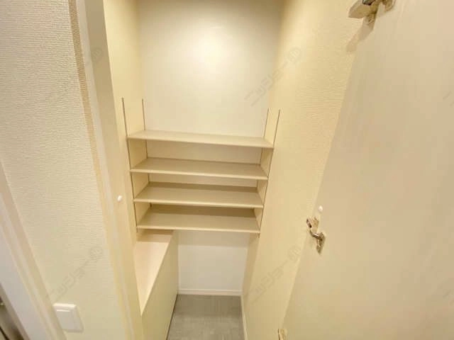 シューズボックス