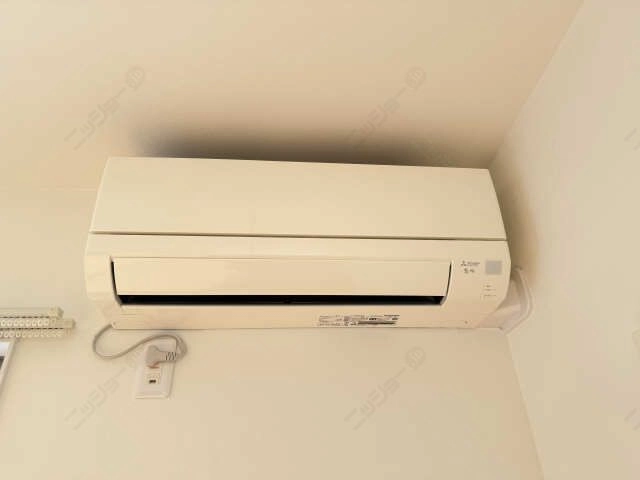 リビングエアコン