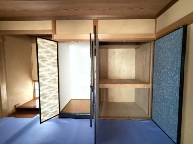 １階和室収納