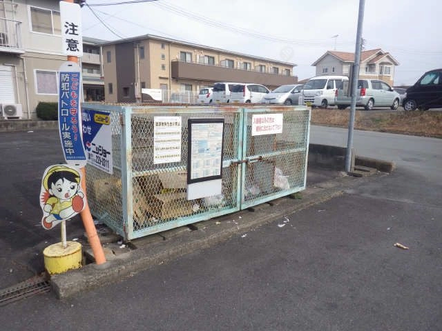 ゴミボックス