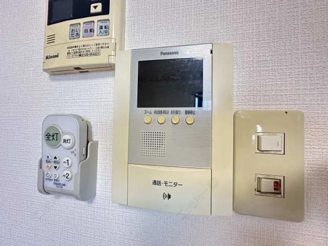 モニター付きインターホン
