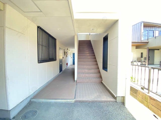中階段