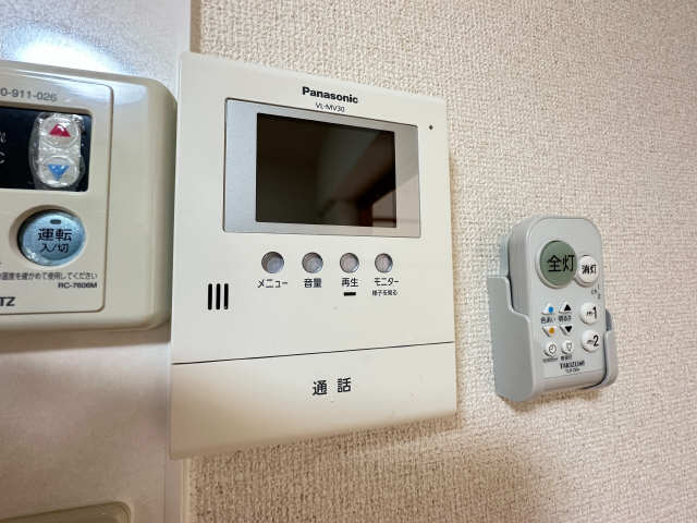 モニター付きインターホン