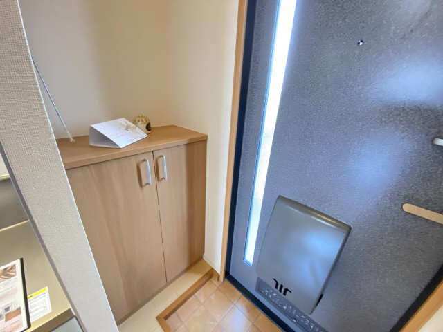 シューズボックス