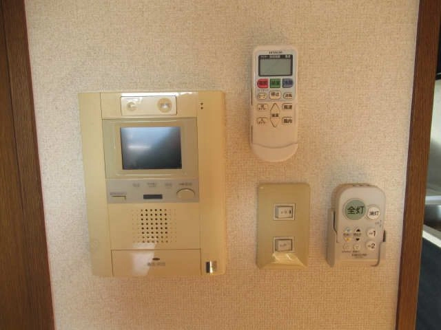 モニター付きインターホン