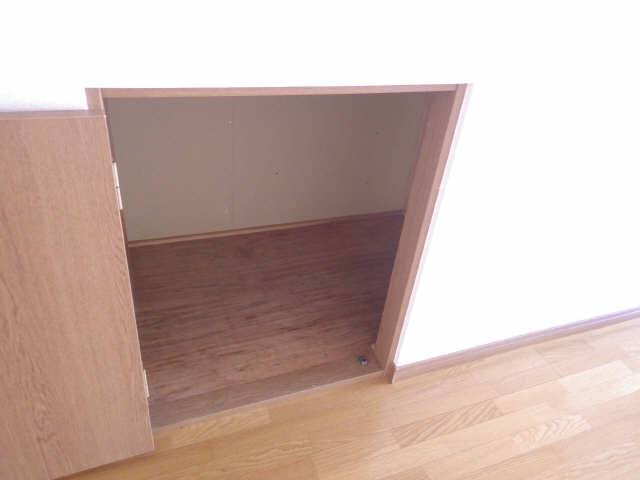 階段下収納