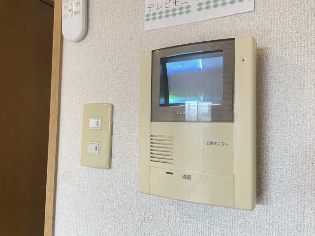 モニター付きインターホン