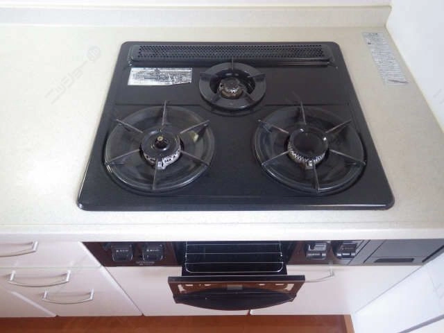 ガスコンロ３口グリル付