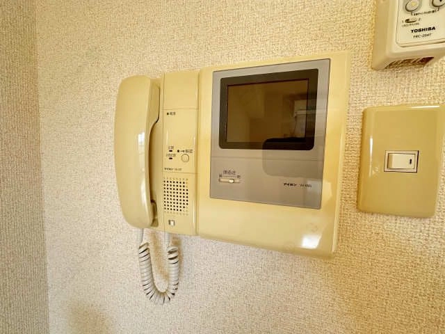 モニター付きインターホン