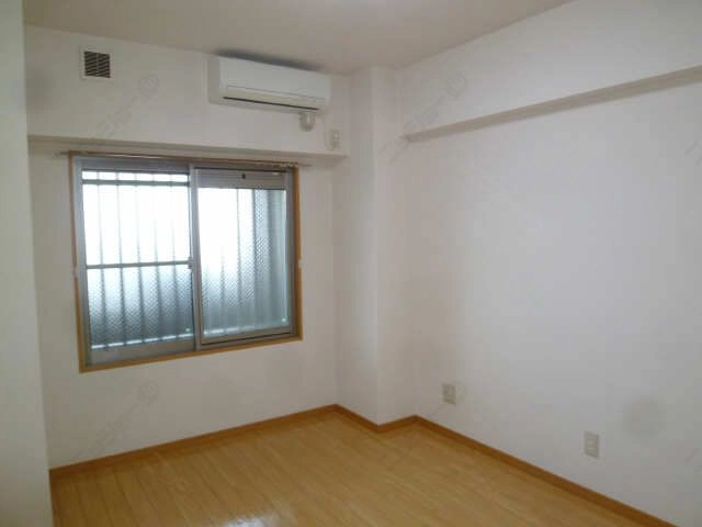 北側洋間エアコン