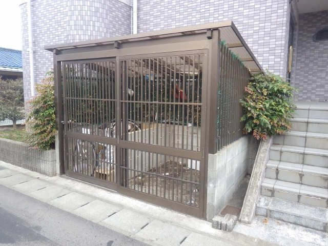 ゴミボックス