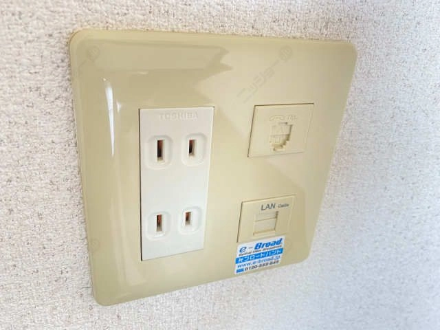 無料インターネット