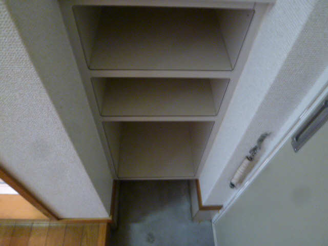 シューズボックス