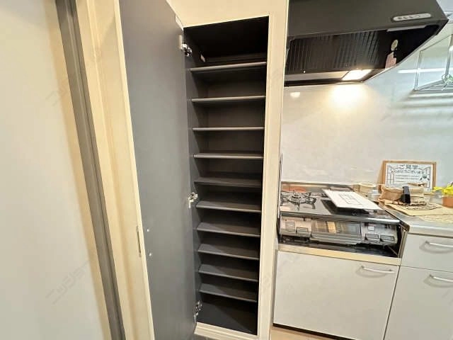 シューズボックス