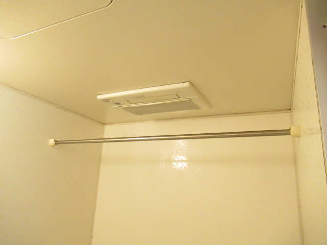 浴室暖房乾燥機