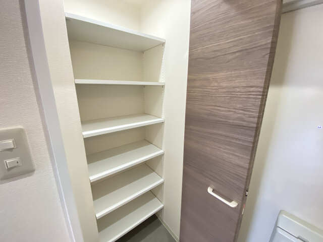 シューズボックス