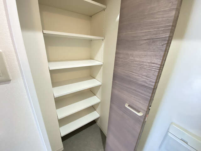 シューズボックス