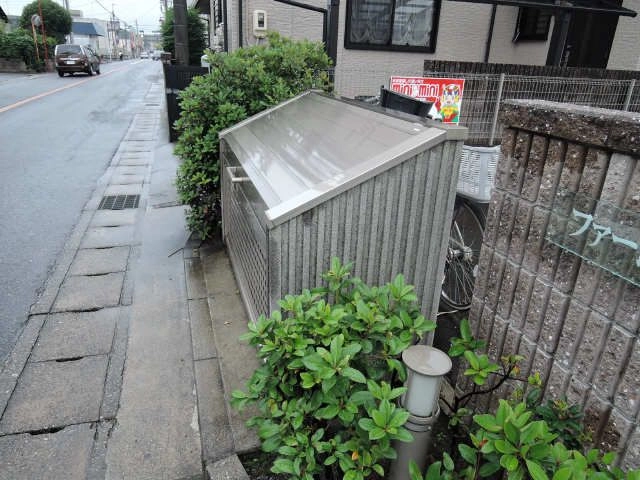 ごみ置き場