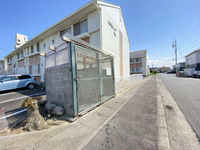 ダストボックス