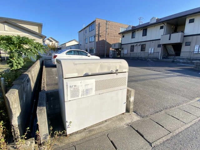 ダストボックス