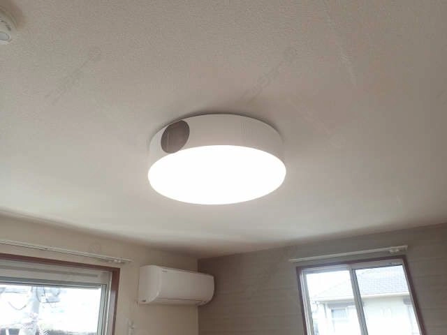 プロジェクター