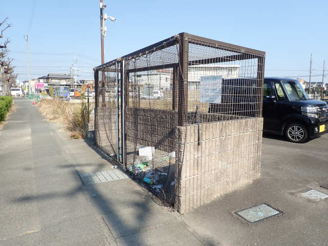 ダストボックス