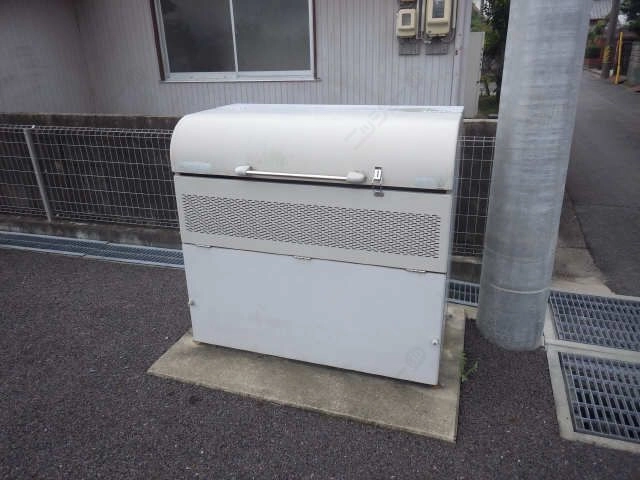 ゴミボックス