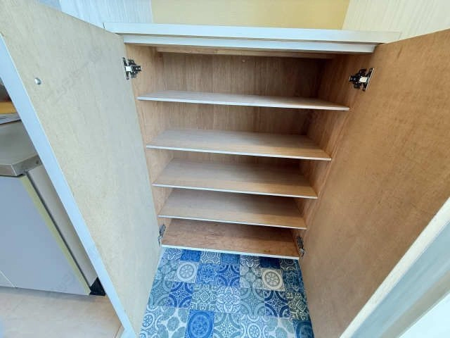 シューズボックス