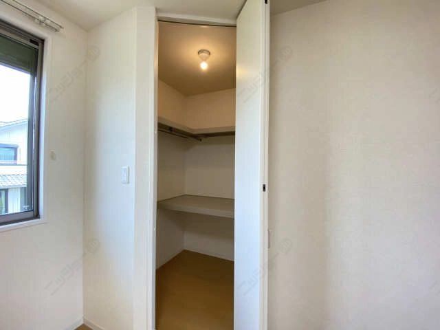 ウォークインクローゼット