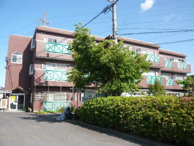 建物西側