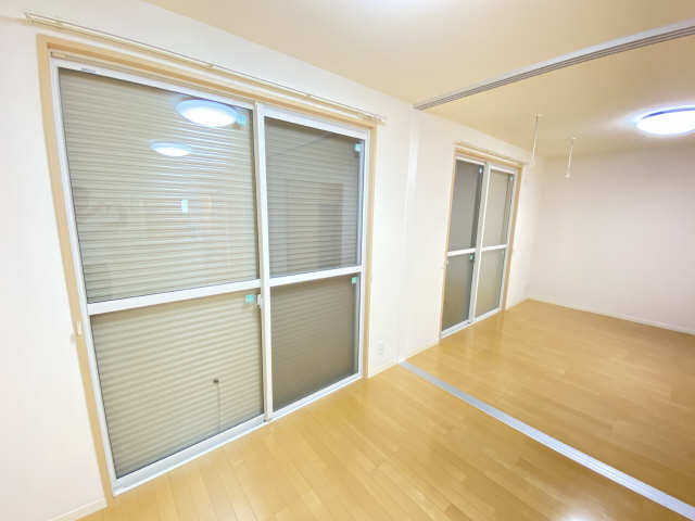 シャッター雨戸