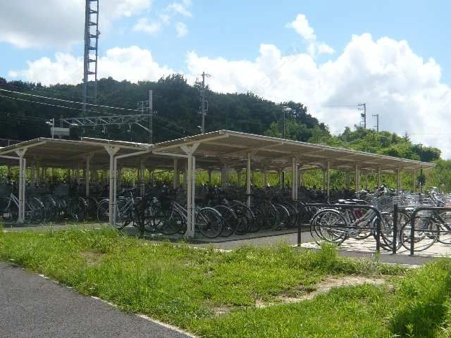 駅前駐輪場