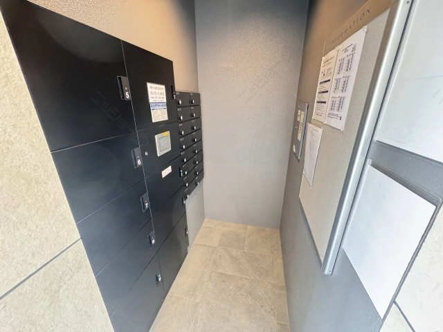 宅配ボックス