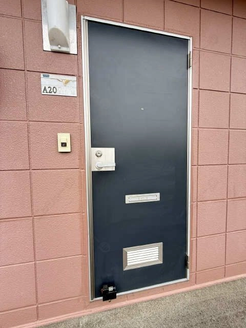 玄関扉