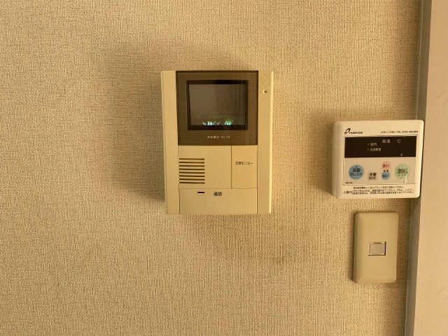 モニター付きインターホン