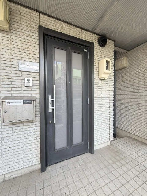 玄関扉