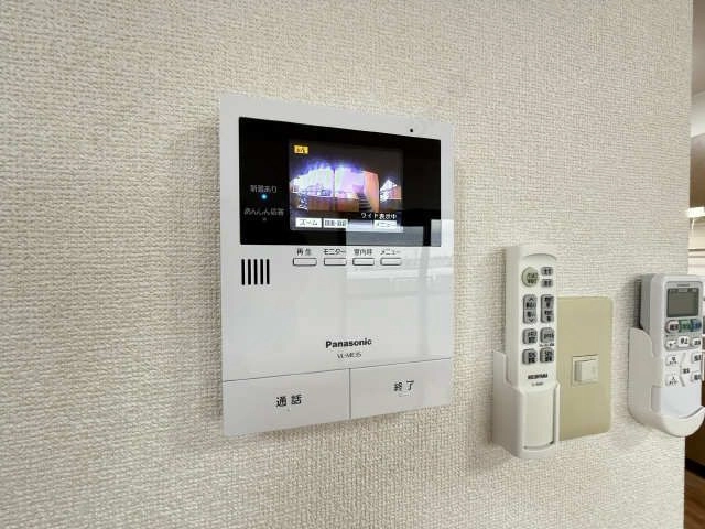 モニター付きインターホン