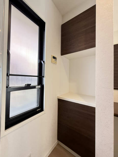 キッチン収納棚