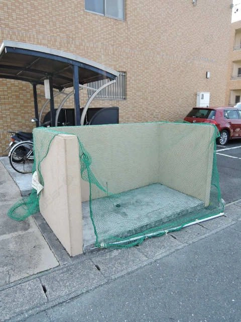 ゴミステーション