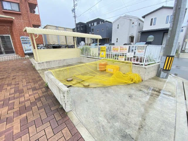 ゴミステーション