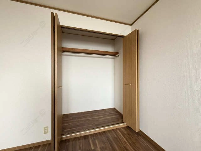 洋室クローゼット