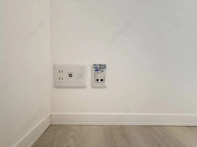 無料インターネット